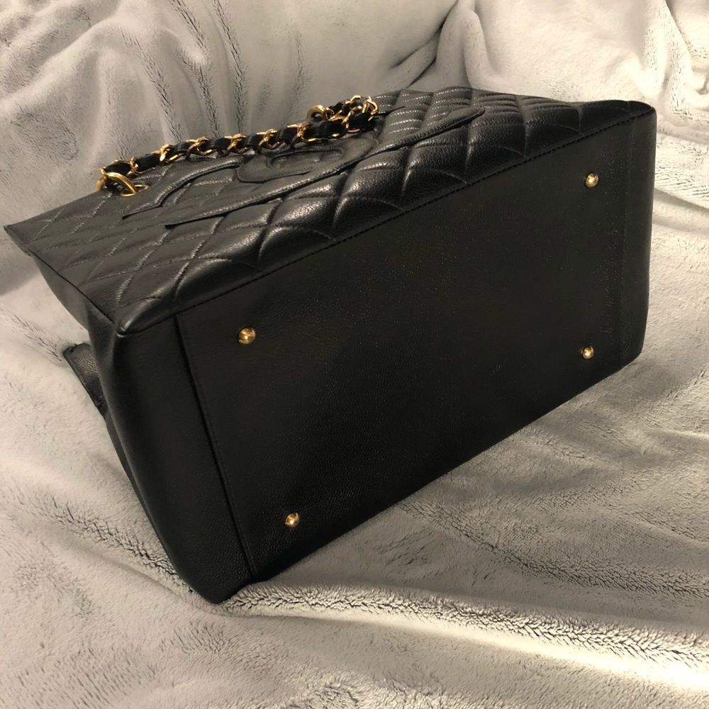 🔴SOLD🔴Authentic RARE Vintage Chanel GST - Picture 8 of 8
